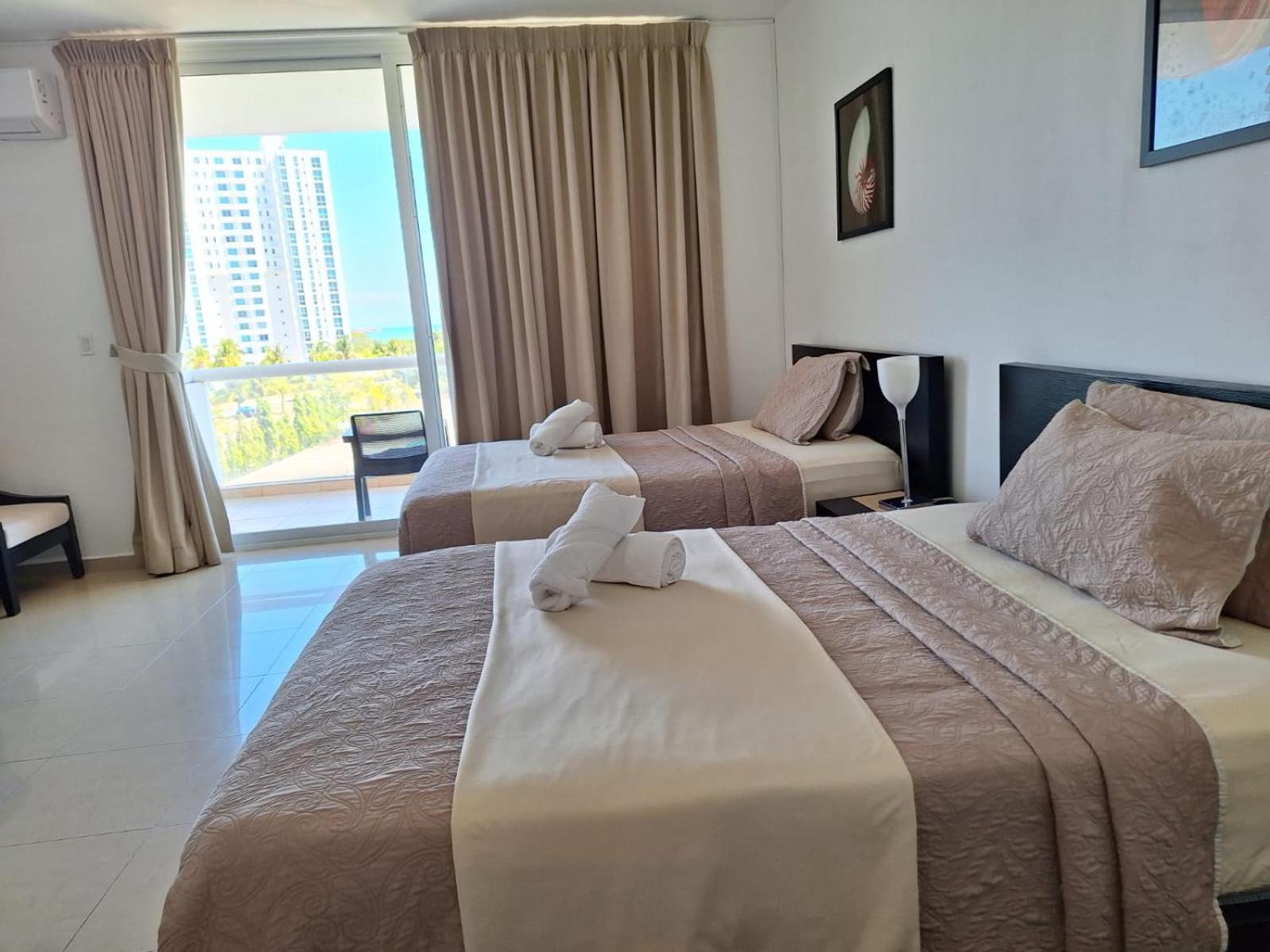 Playa Blanca Towncenter Suite - No Incluye Comidas Exterior photo
