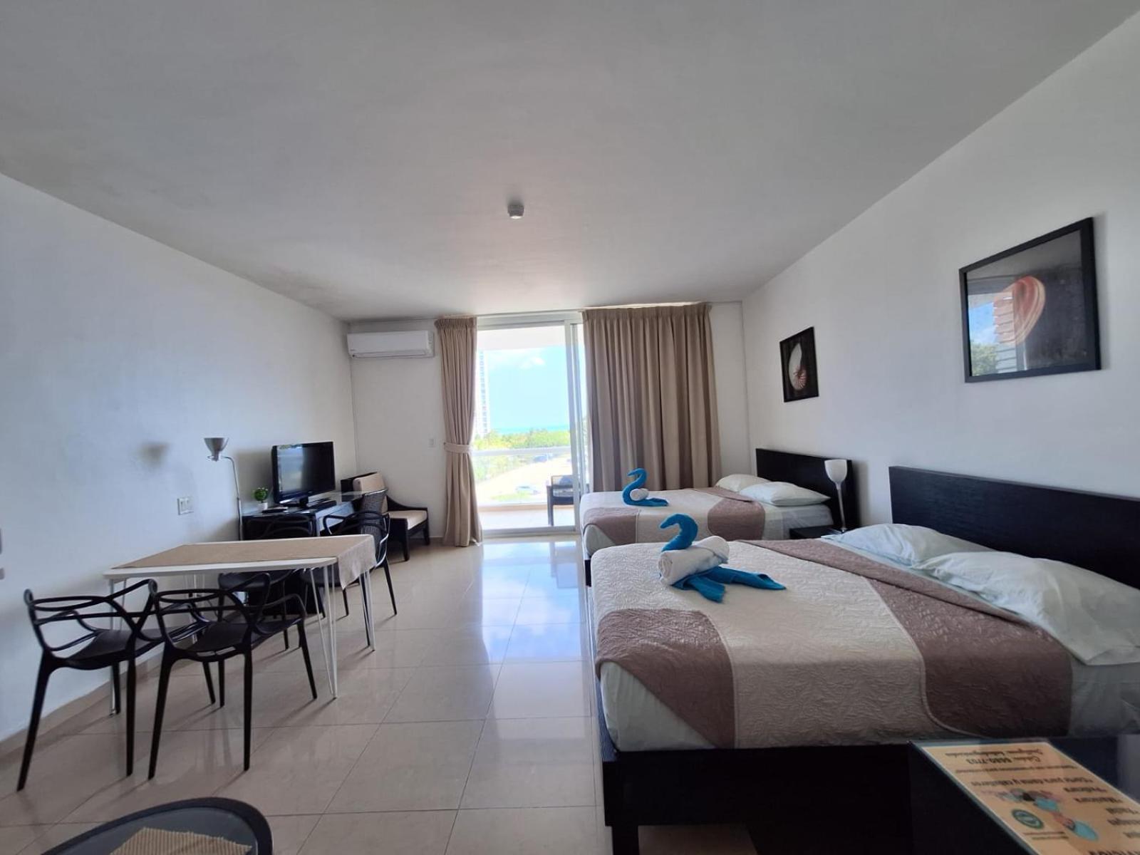 Playa Blanca Towncenter Suite - No Incluye Comidas Exterior photo